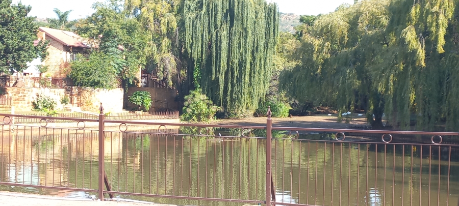 2 Bedroom Property for Sale in Safari Gardens North West